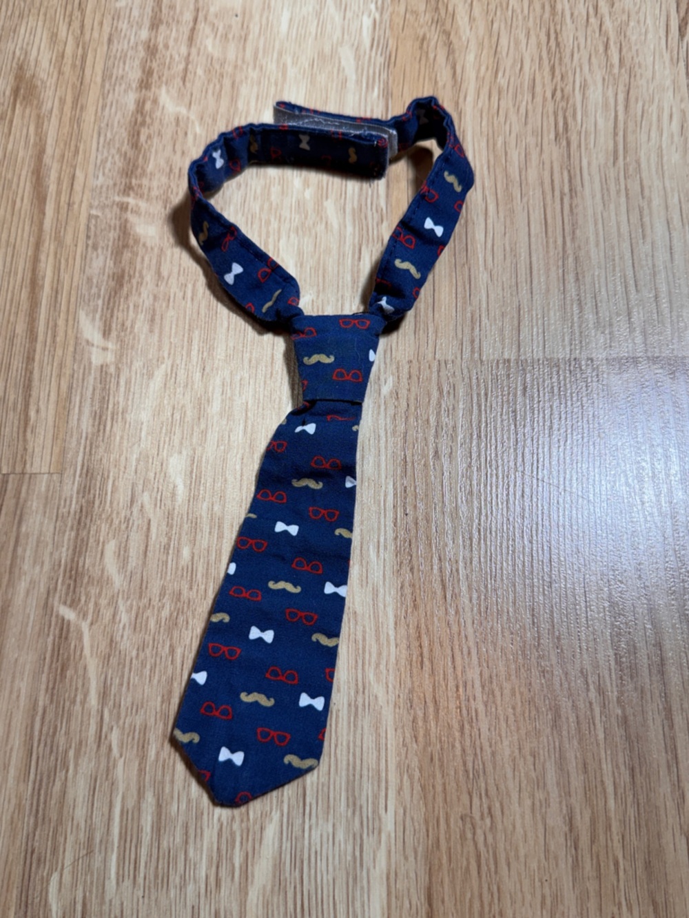 Navy mustache Velcro Tie and Velcro Bow Tie - Glasses & Mustache Print